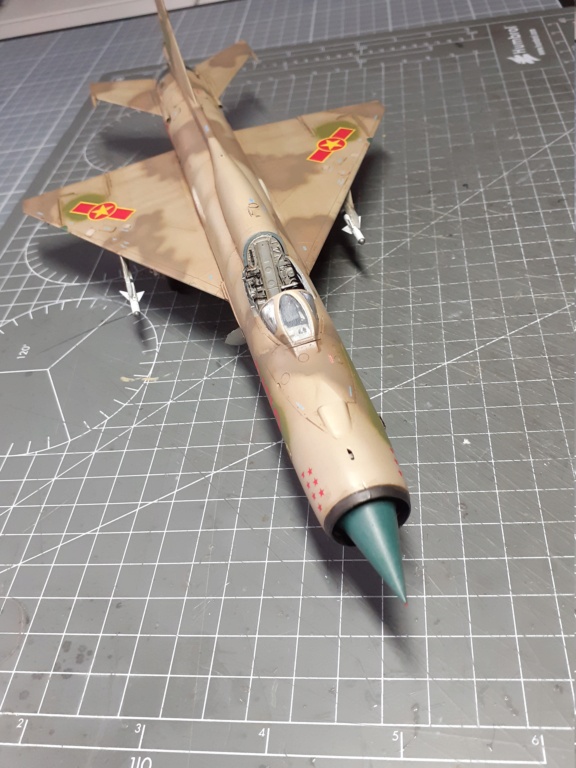 MiG-21 PFM Viet Air Force [Eduard 1/48°] de Canard - Page 4 20211017