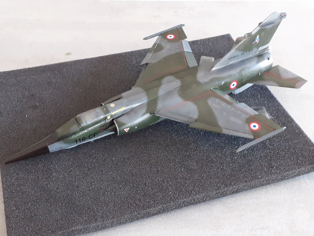 Mirage F1 CR : Opération Serval [Italeri 1/48°] de Canard - Page 5 20211269