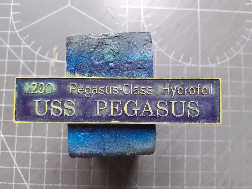 USS Pegasus PHM-1 [Hobby Boss 1/200°] de Canard - Page 2 20211372