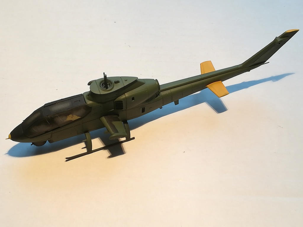 « The Crystal Ship » - Bell AH-1 G Cobra (Revell 1/72) - Page 4 Img_3400