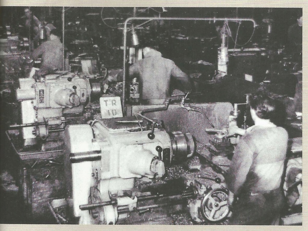 L'usine de Vierzon :  après 1945 vue de l'intérieur  Vierzo19