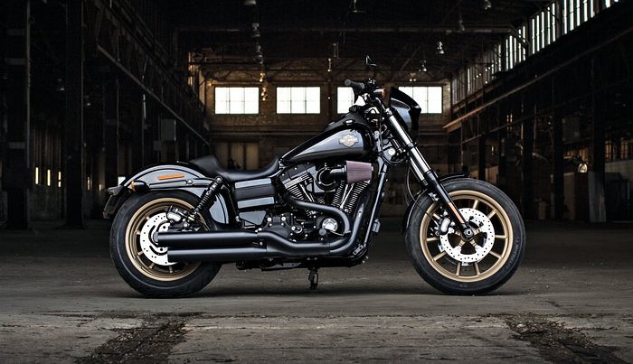 Que choisir : Dyna Low Rider S ou Softail Low Rider S ? 34353410