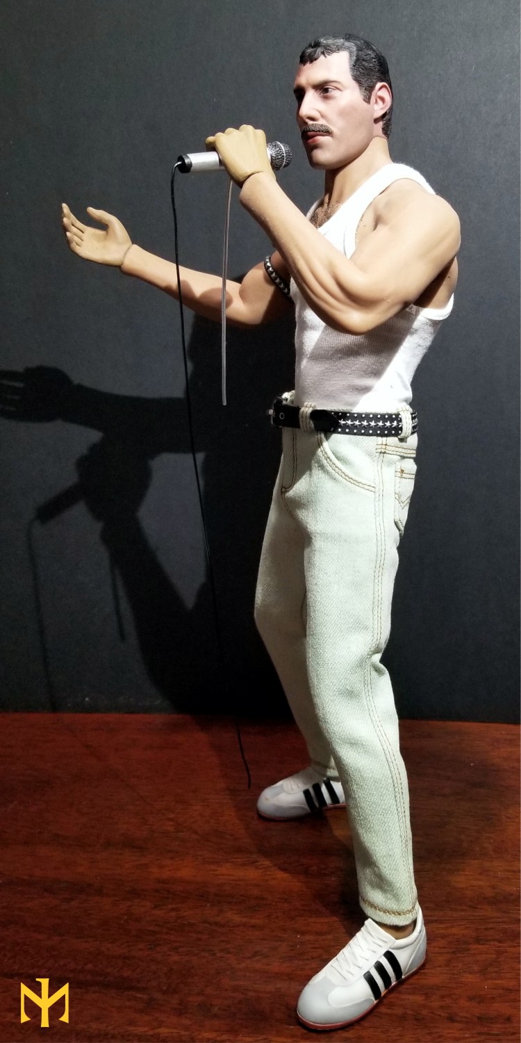 rock - Win C Freddie Mercury Custom (updated with Part III: body upgrade) Fred0310