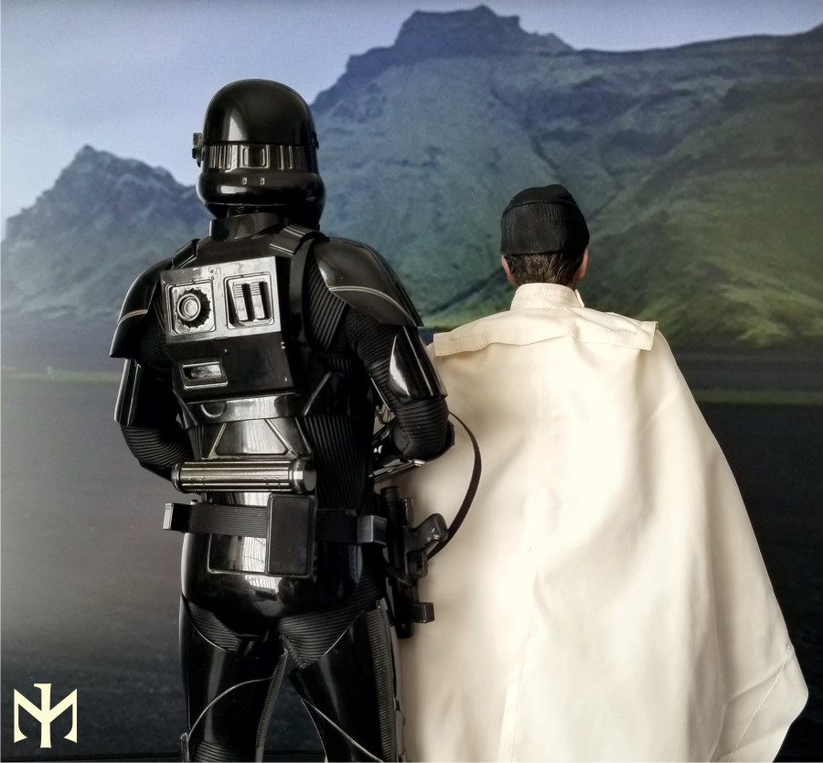 review - STAR WARS Hot Toys Director Krennic (updated with Deleted Scenes) Htdkr212