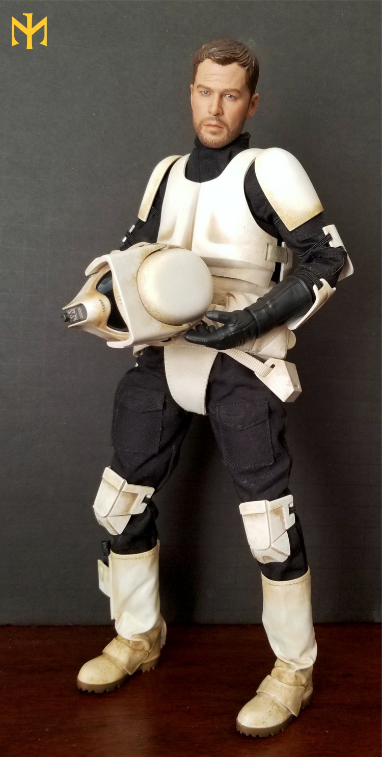 Sideshow and Hot Toys Star Wars Scout Troopers (updated) Comparative Review Htstm112