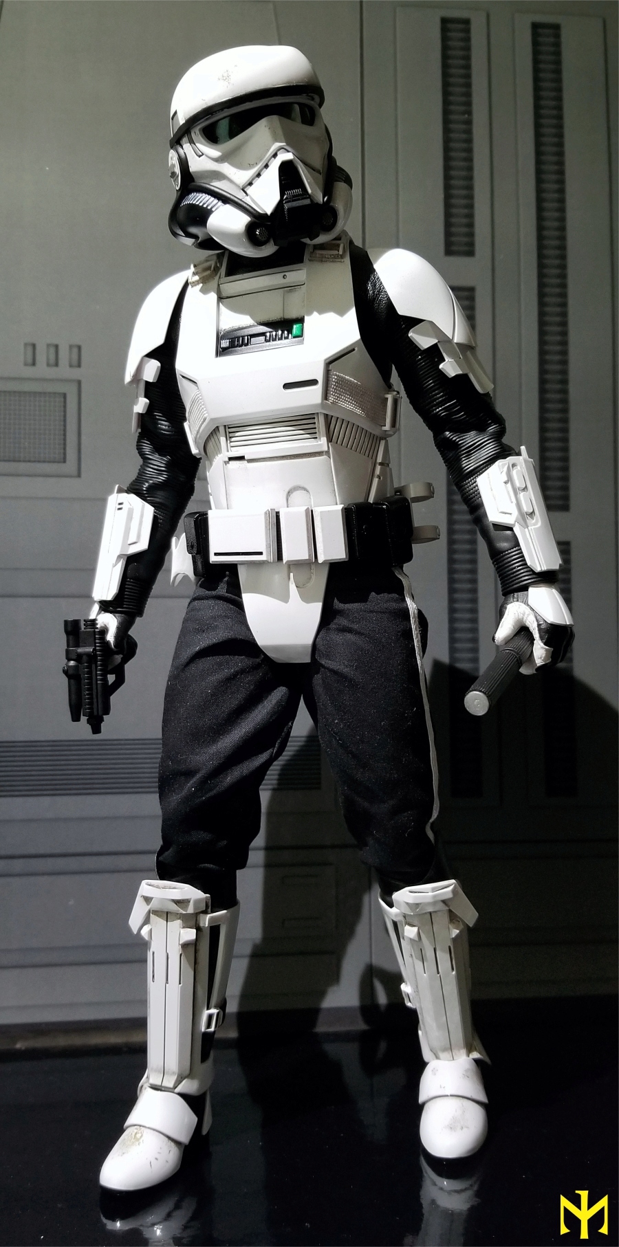 Solo - STAR WARS Patrol Trooper by Hot Toys - Review Htswpt10