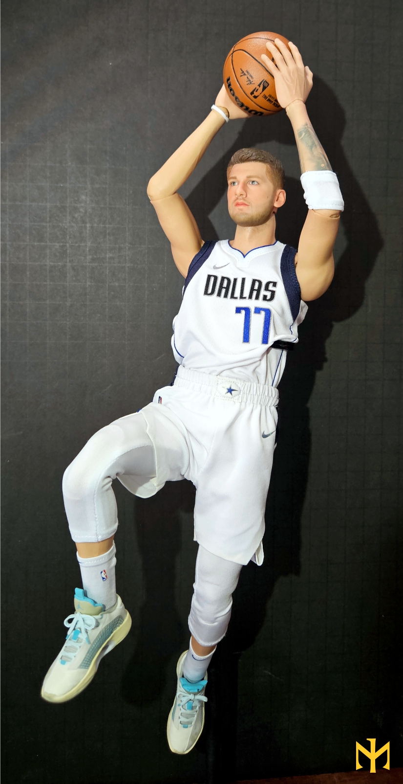 White Men Can Jump! Enterbay's Luka Dončić and more, updated 9 February 2024 (photo heavy) Ld0110