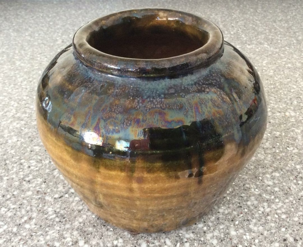 heavy stoneware pot  Stonew11