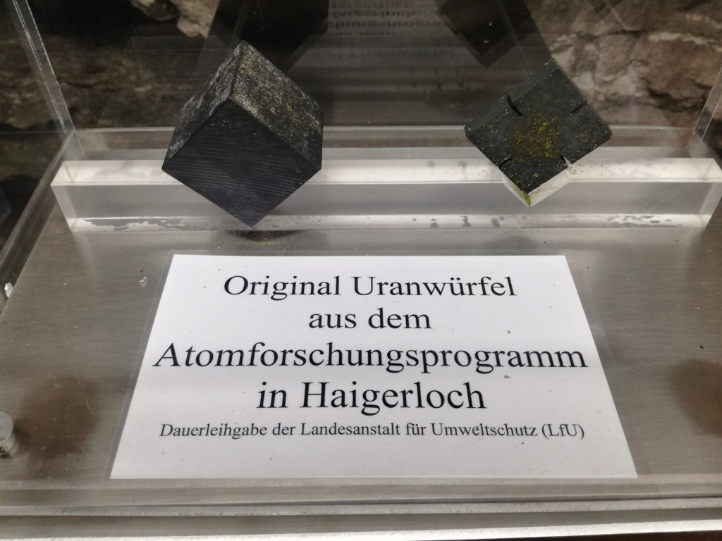 Cube d'uranium utilisé par les nazis Img_2011