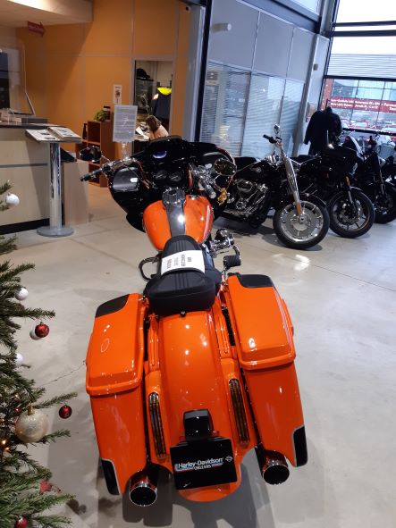 Road Glide CVO, combien sommes nous sur Passion-Harley - Page 18 20221212