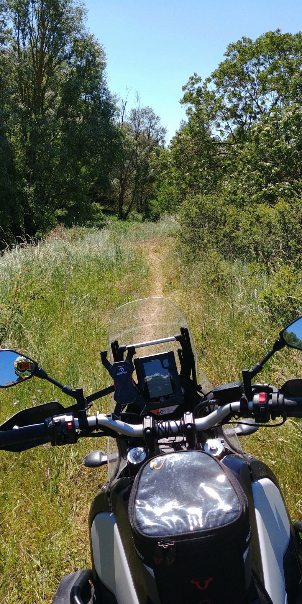 ma XT7 se présente 1410