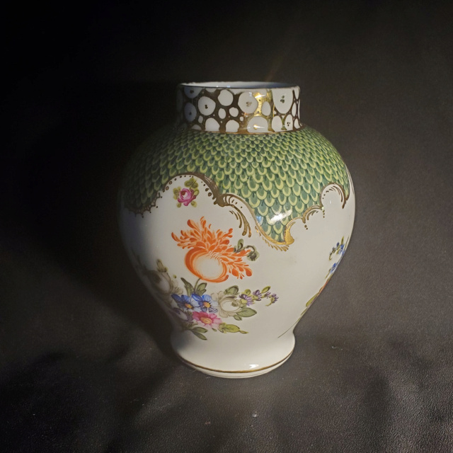 Is this Meissen? Items_10