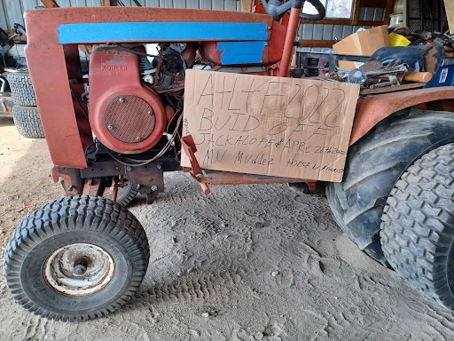 tractor - [Finalist] [22 BO] MN MUDDER Wheel Horse Pulling tractor "HORSE N AROUND" Unname44