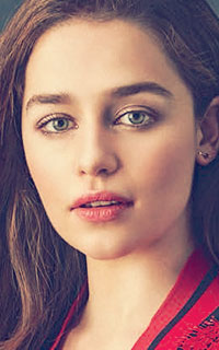 Emilia Clarke 2910