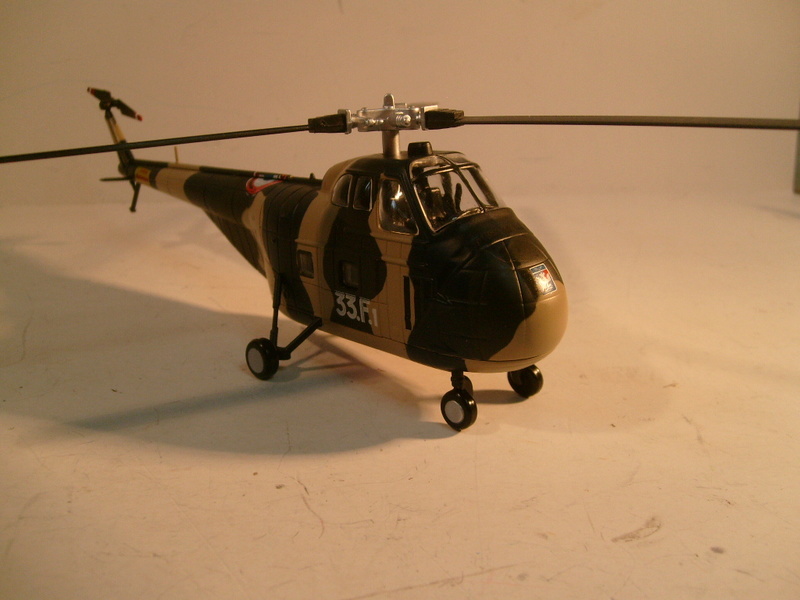 [ALTAYA] Collection HELICOPTERES DE COMBAT 1/72ème S7305712