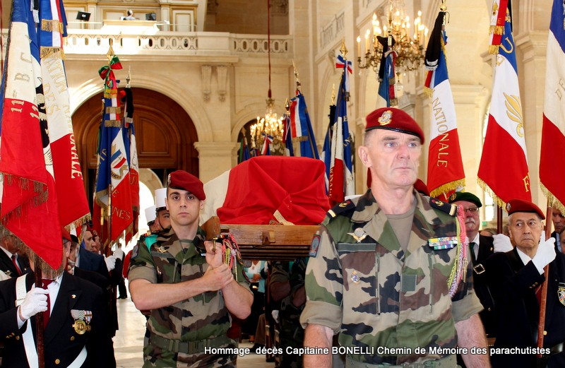 Reportage cérémonie religieuse décès capitaine Dominique Bonelli 16 juin 2016 aux INVALIDES la cathédrale des soldats 03-img10