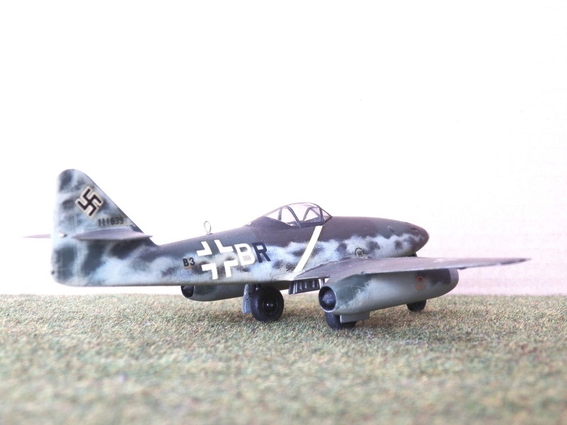 [Hasegawa] Messerschmitt Me 262 A-1a Schwalbe 2016_025