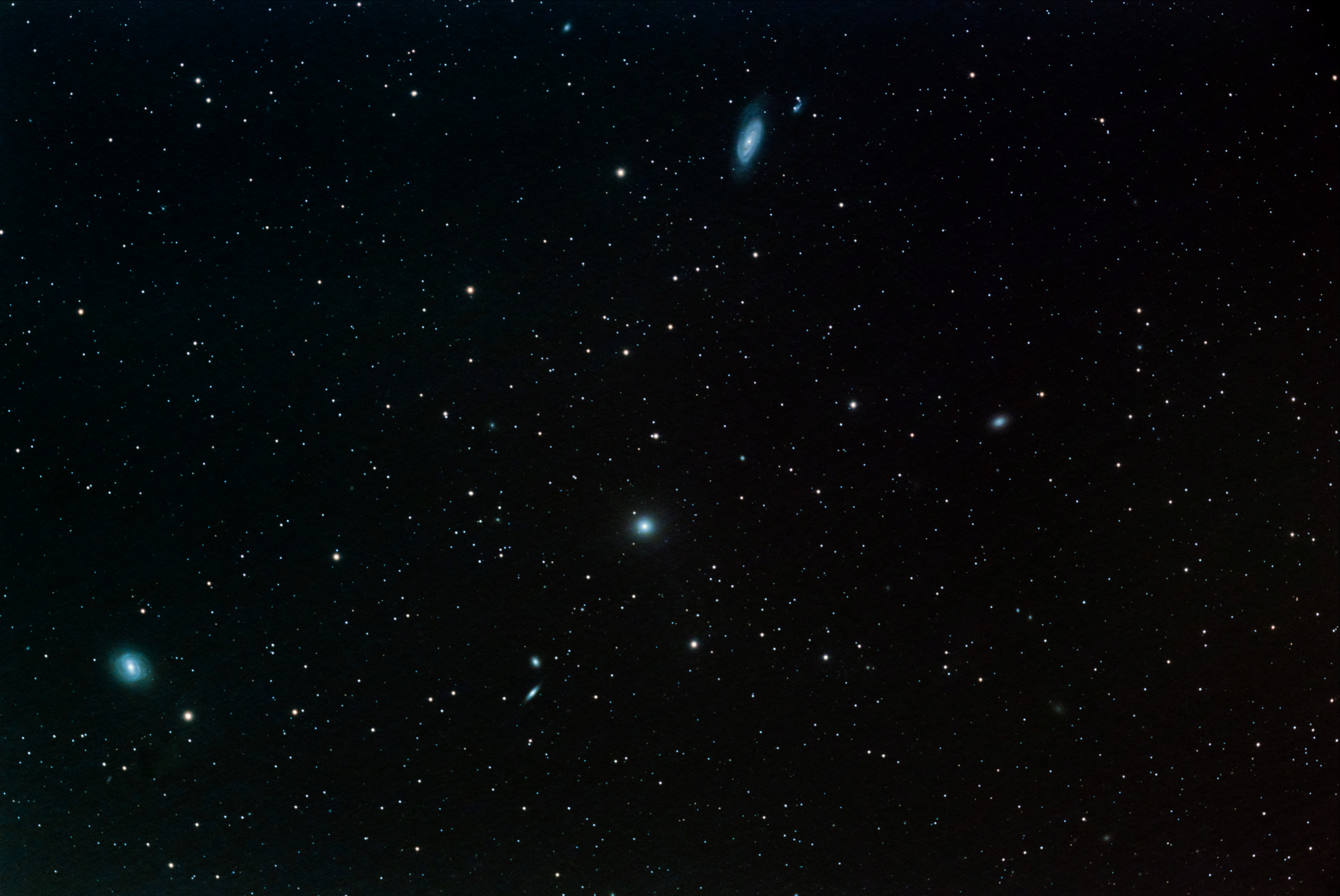 M89 et ses voisines M89_v110