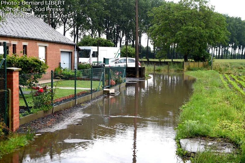La wallonie frappées par les inondations (06/2016 + photos) - Page 2 Dsc_1014