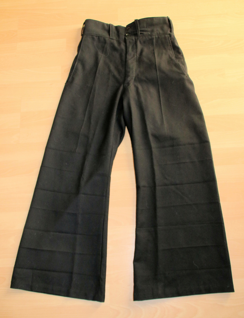 Le pantalon à 7 plis dit "Nelson" ou "7 mers" Pantal11