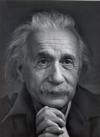 Albert Einstein - Physicien Albert11
