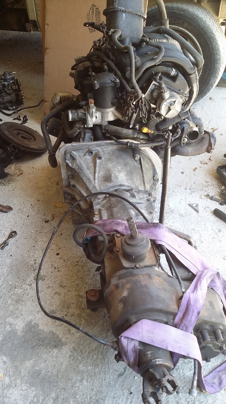 Moteur peugeot dans cj7 20160716