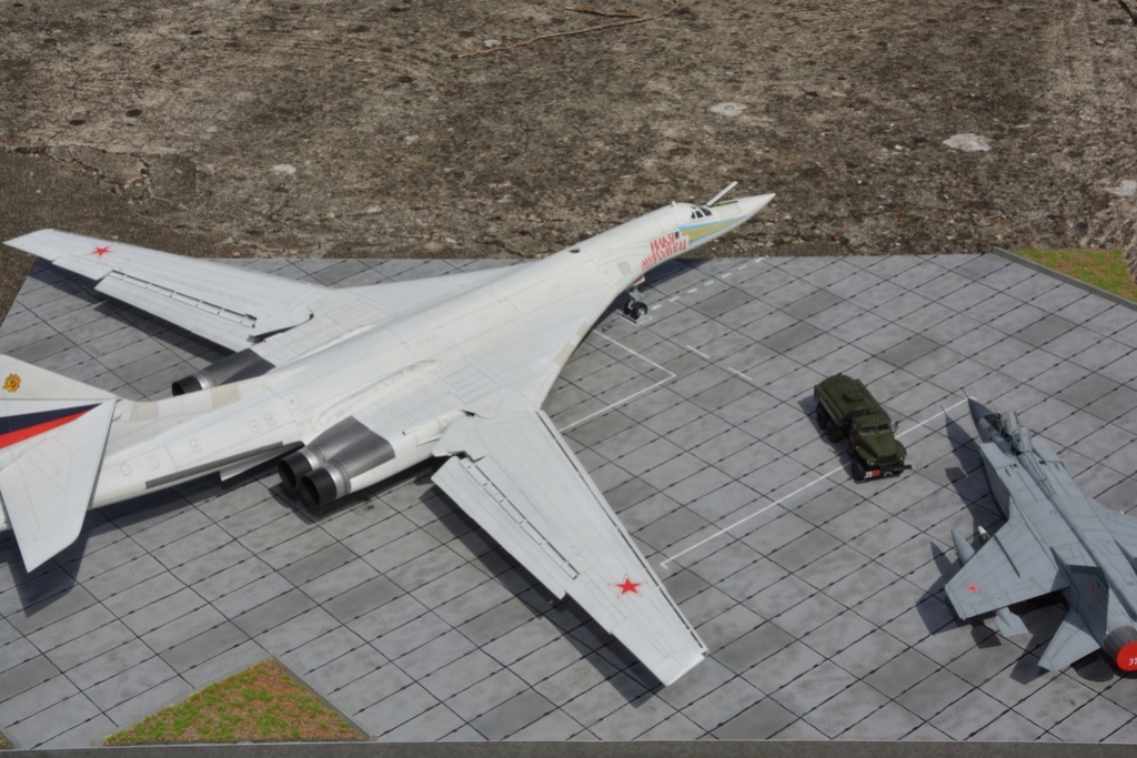Tupolev Tu-160 Blackjack [Trumpeter] Image235