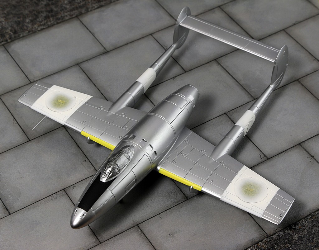 Mansyu Ki-98 Fighter (1/72, MENG)  - Page 2 Img_9317