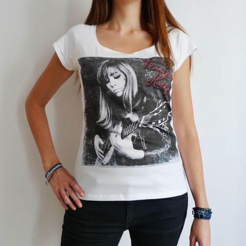 Quatre T shirts et un cabas (!) pour Françoise Hardy ... 92396910