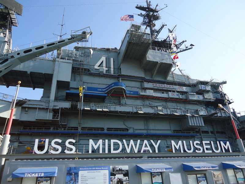 Porte avions USS Midway Dsc02120