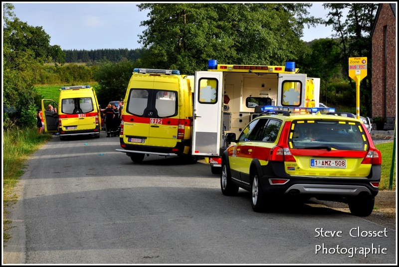 belgique , sri marche en famenne , un frontal fait 5 blessés  21 aout 2012 Dsc_0311