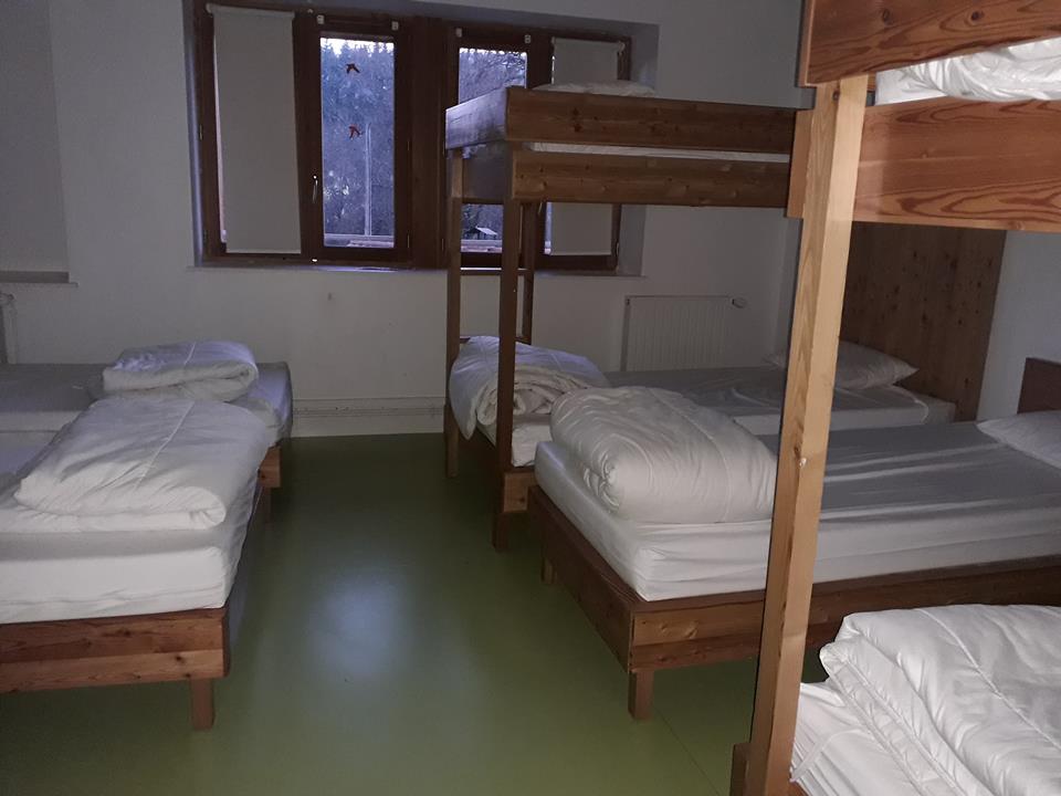 Les chambres en dur - COMPLET- Ch1010