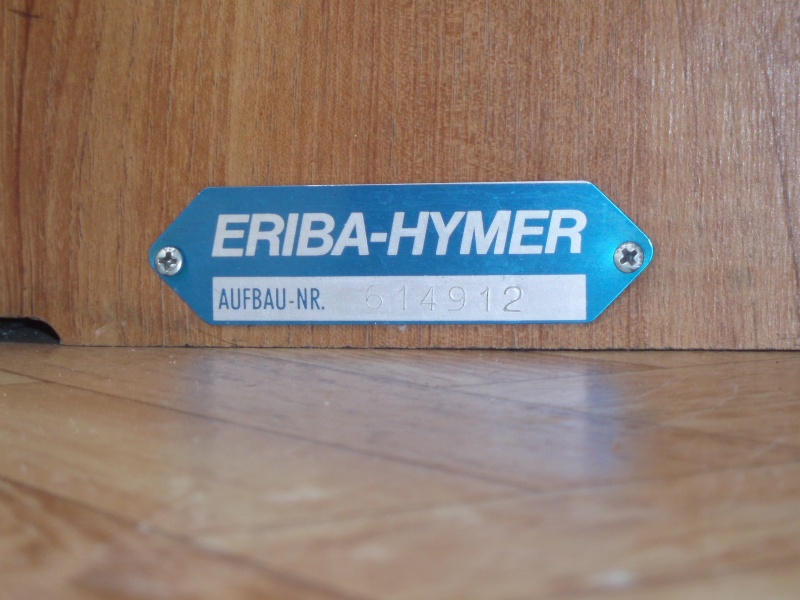 Plaque constructeur Eriba / Hymer [Post Photos] - Page 2 P8200013