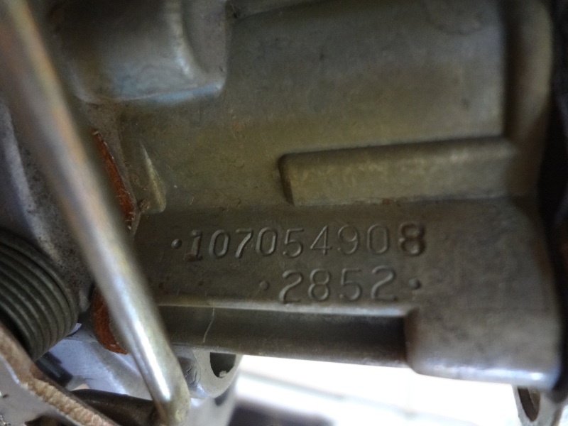Recherche un carburateur rochester Dsc00110