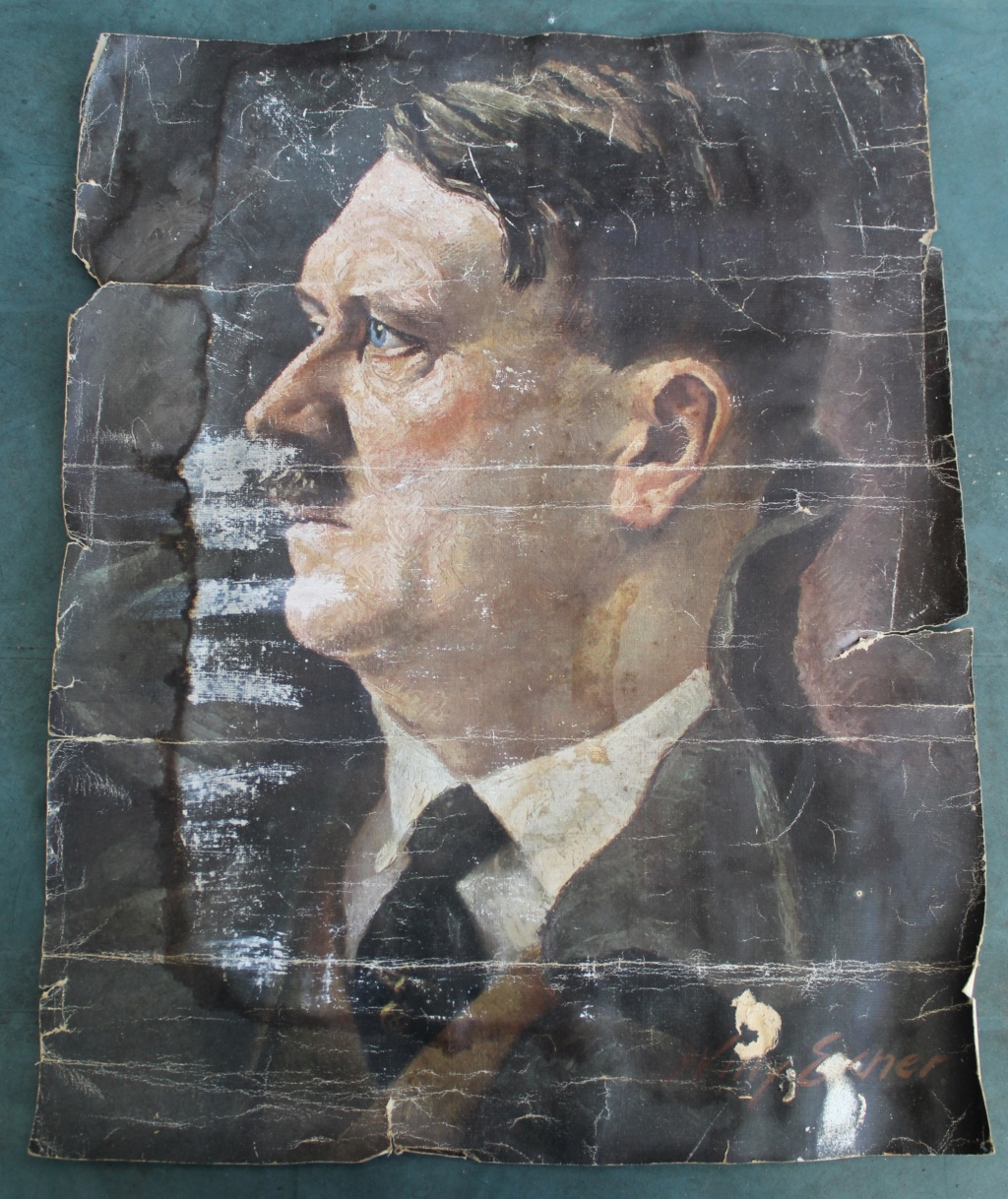 Portrait d' Hitler Img_4917