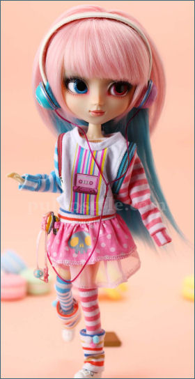 Novembre 2013 : Pullip Akemi 107ake10