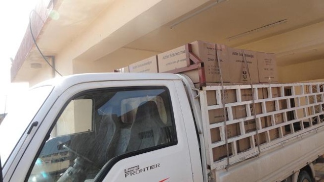 منظمة كابني تقوم بتوزيع الهدايا في بلدة تللسقف 1_610