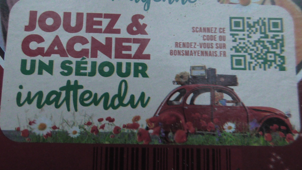 la Citroën 2CV, toujours d'actualité... S7580016