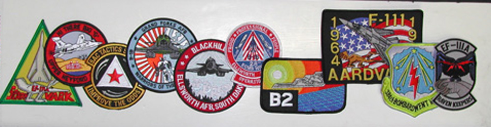 US AIR FORCE BOMBER SQUADRONS Bs410