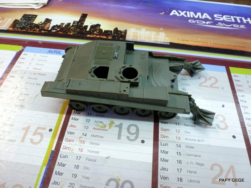 AMX 13 155 Automouvant au 1/35 de heller 02-p1010