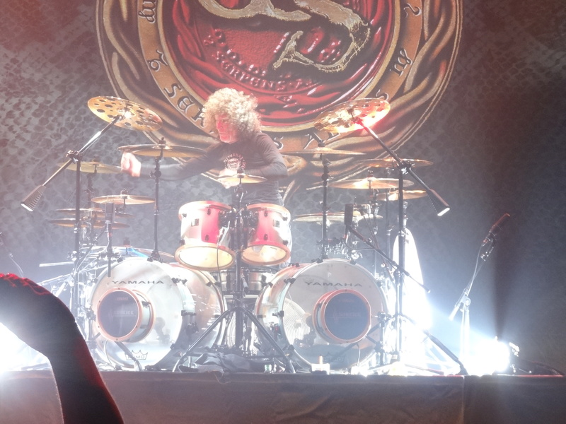 Whitesnake : Paris, Olympia, 19/7/16 Dsc09519