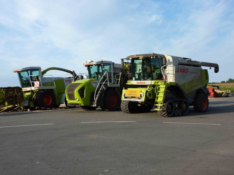 BELLE VITRINE CLAAS CHEZ DOUSSET MATELIN Lexion10