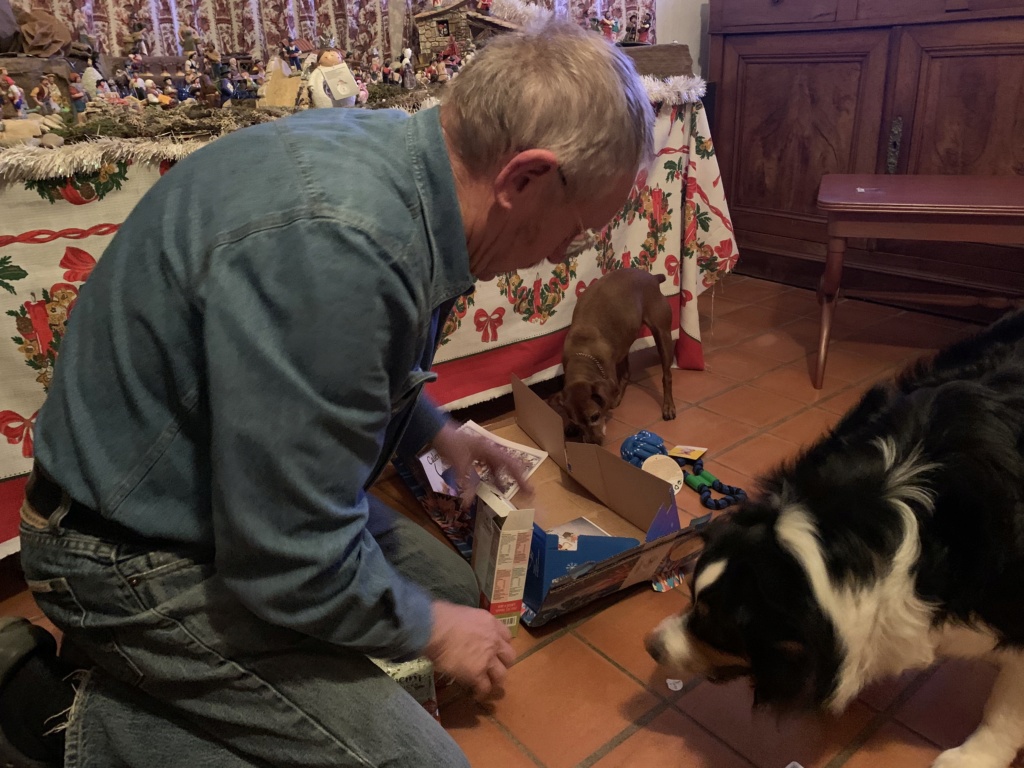 Ronde de Noël 2019 / ouverture des cadeaux - Page 2 20023110