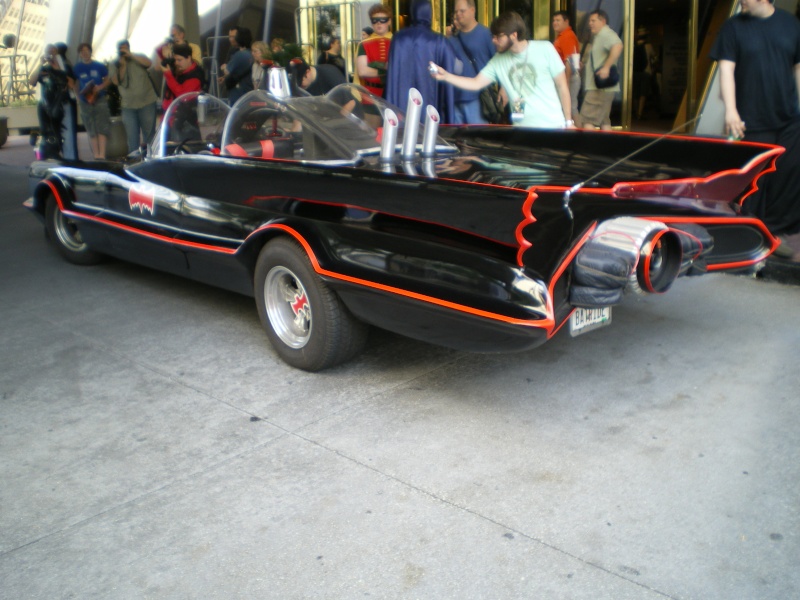 Réplique de la Batmobile 1966 Imgp1210
