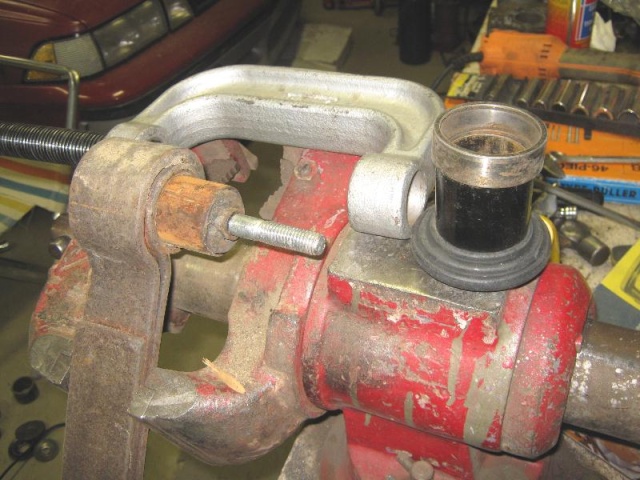 Suspension bushings - Page 2 Repair15