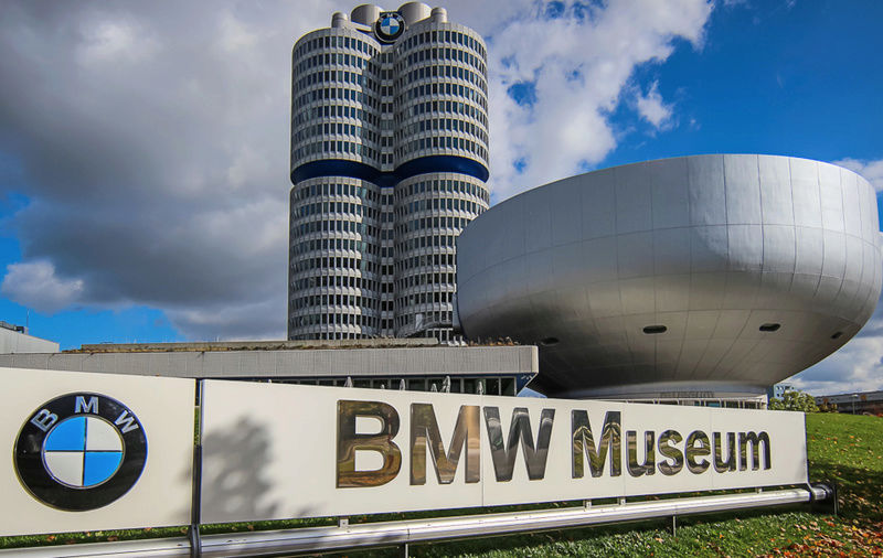 Safari BMW. 3 musées pour le centenaire de la R32 Musee-10