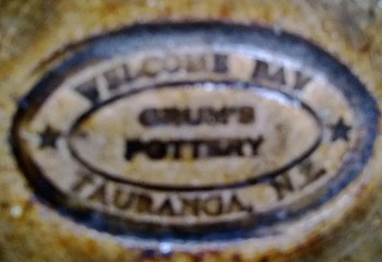 Grum's Pottery Welcome Bay Tauranga - Graeme O'Donnell Crum_s12