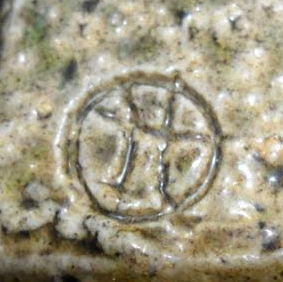 John Madden pottery and marks courtesy of the Ferret Madden13