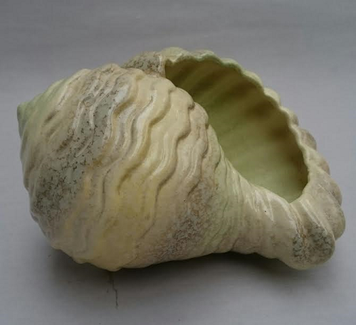 This looks like the 631 Shell vase - but it was made by Spartan - Page 2 Shell10