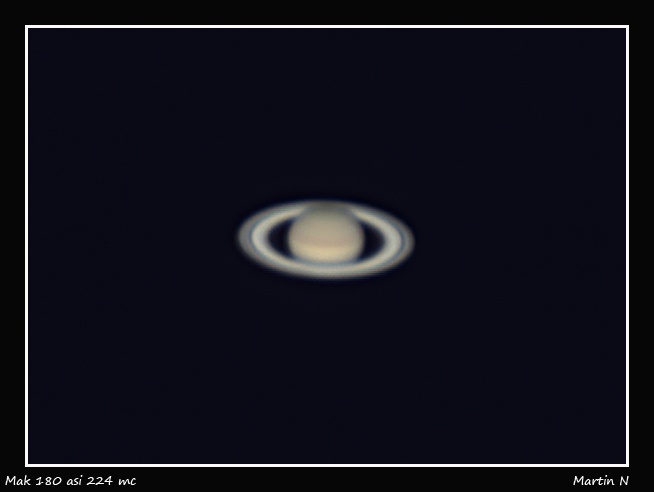 une petite Saturne volé au mauvais temps hihihihihihi Sattra10